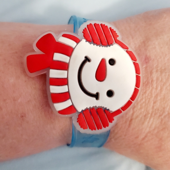 Snowman Bracelet - $1 when bundled with at least one other item - Picture 5 of 5
